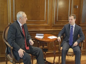 Дмитрий Медведев и Сергей Багапш. Фото с сайта www.cache.daylife.com