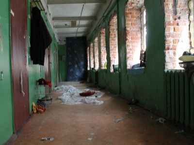 В общежитии в Петербурге обнаружили тело преподавателя, пролежавшее там больше года