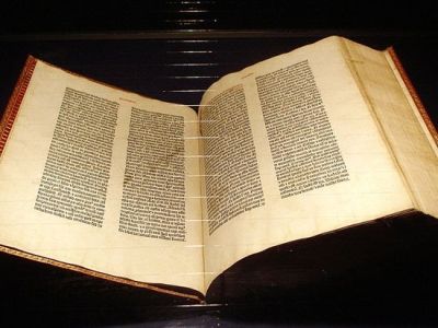 Суд Выборга постановил уничтожить тираж Библии: перевод сделали экстремисты