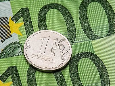 Биржевой курс евро вновь превысил 65 рублей