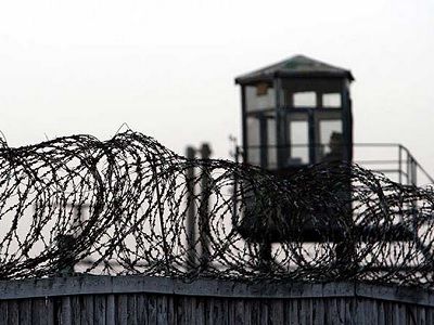 В Челябинске арестованы сотрудники колонии, фактически удушившие заключенного