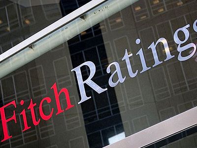 Fitch Ratings оставило рейтинг РФ на последней ступени инвестиционного уровня