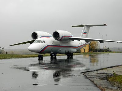 У приземлившегося в Екатеринбурге самолета обнаружили неисправный двигатель