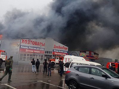 Пожар на рынке в Ростове, Фото: vk.com/rostovnadonu