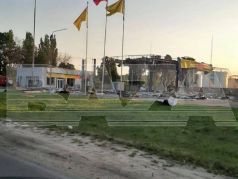 После пожара от падения дрона на территории топливно-заправочной станции в городе Ливны. Фото: BAZA