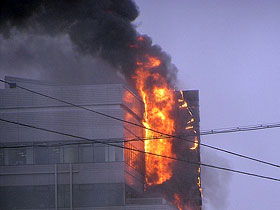 Пожар в Москве на "Маяковской". Фото: harpy-eagle.livejournal.com