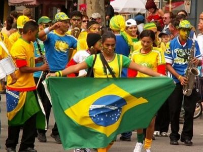 Бразилия — карнавал, флаг. Фото: vtoroymir.ucoz.ru