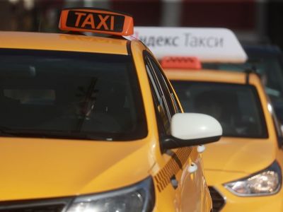 В Думу внесен законопроект о доступе ФСБ к базам заказов такси