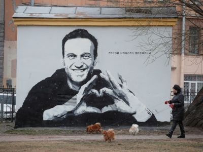 Навальный и Шойгу разделили второе место в рейтинге 