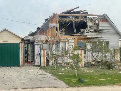 Последствие обстрела поселка Суземка в Брянской области. Фото: vk.com/podslyshanosyz