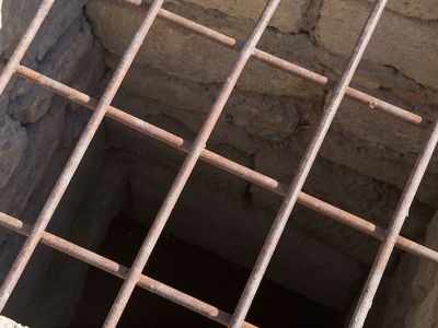 Тюрьма подземная: Цитадель "Нарын-Кала", Дербент, Дагестан. Фото: Ольга Шуклина / wikimedia.org